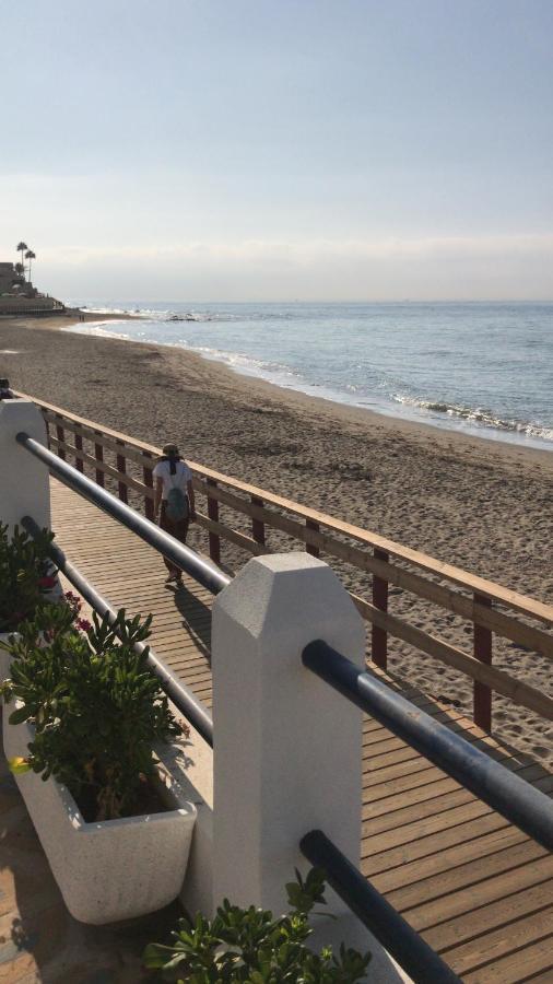 Beach Side Apartments Calahonda Sitio de Calahonda Екстер'єр фото