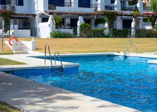 Beach Side Apartments Calahonda Sitio de Calahonda Екстер'єр фото
