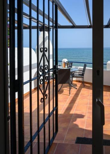 Beach Side Apartments Calahonda Sitio de Calahonda Екстер'єр фото